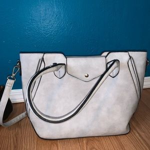 White /black lining purse
